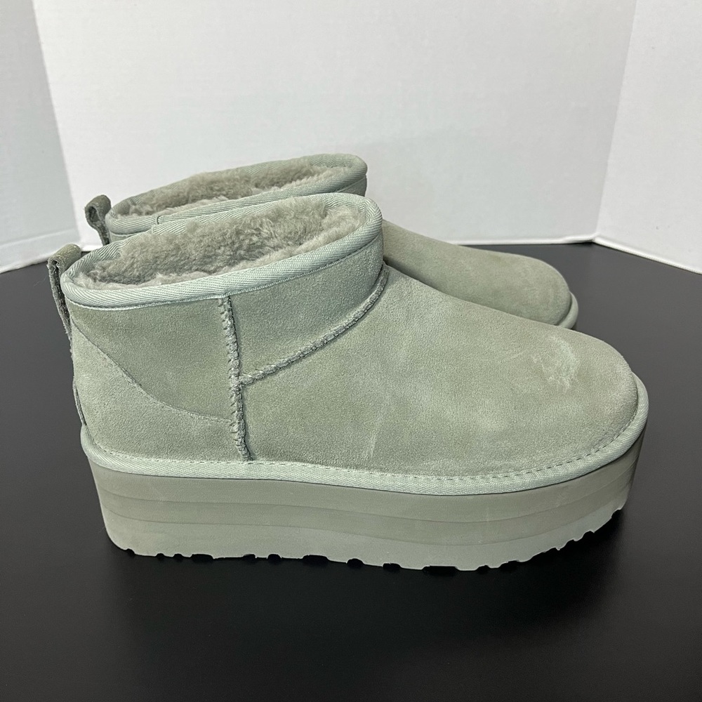 UGG Women's Platform Boot